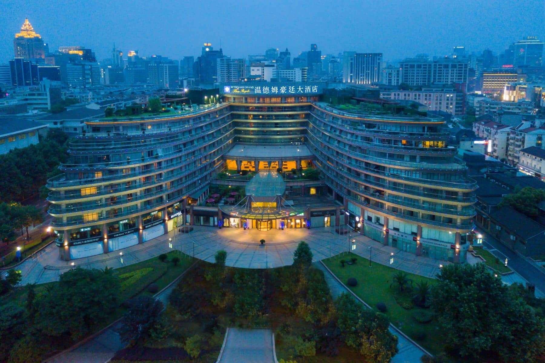 Wyndham Grand Plaza Royale Hangzhou Extérieur photo
